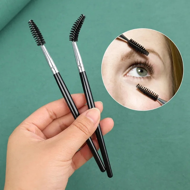 1pcs Professional Eyebrow Brush